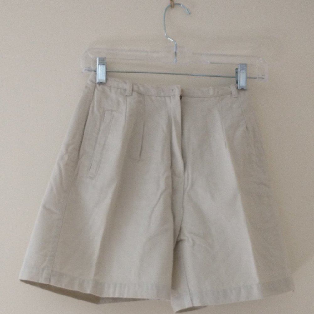 Petite Sophisticate  Off-White Cotton Shorts